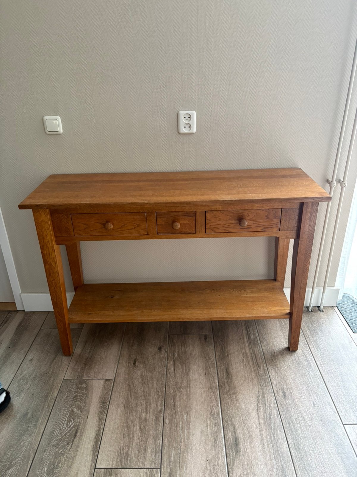 Side table/gang tafeltje met 3 lades, Huis en Inrichting, Tafels | Sidetables, Ophalen, Gebruikt, 100 tot 150 cm, 25 tot 50 cm