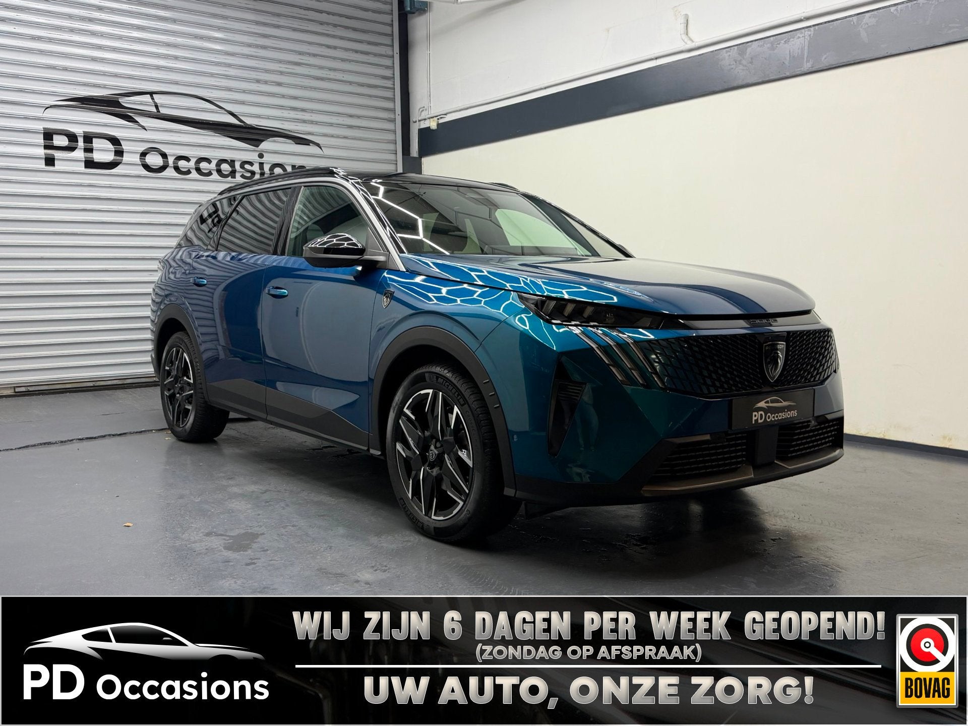 Peugeot 5008 1.2 Hybrid 145 GT 7p - (360) Camera - ACC - Cli, Auto's, 145 pk, Gebruikt, Zwart, Blauw