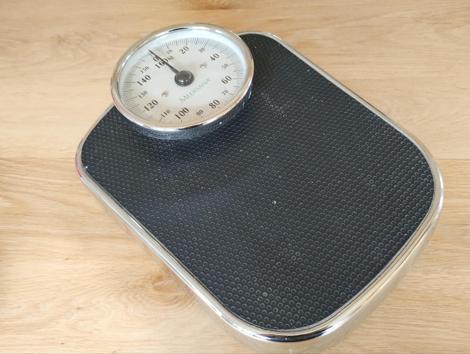 Medisana analoge weegschaal tot 160kg, Ophalen of Verzenden, Gebruikt, Apparaat