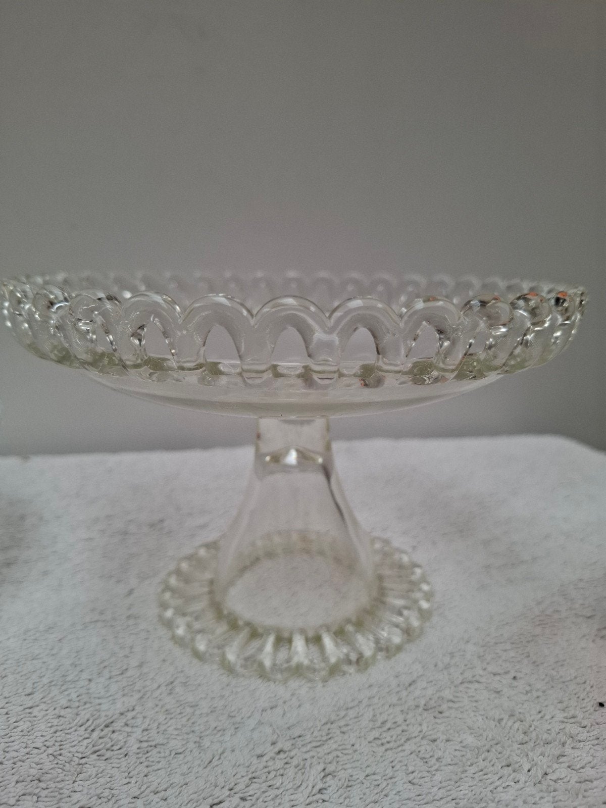 Glazen Bonbonschaal op Voet - ca. 18.5 cm doorsnede, Verzenden