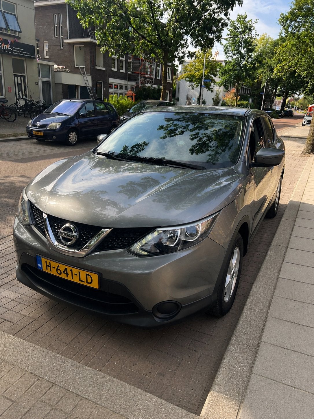 Nissan Qashqai 1.2 Visia, Voorwielaandrijving, 4 cilinders, 116 pk, 1200 kg