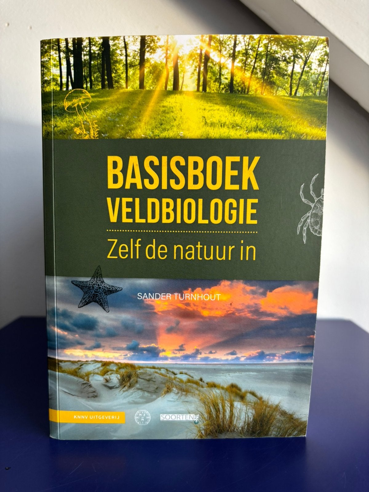 BASISBOEK VELDBIOLOGIE | KNNV | Sander Turnhout, Boeken, Natuur, Gelezen, Ophalen of Verzenden, Natuur algemeen, Sander Turnhout