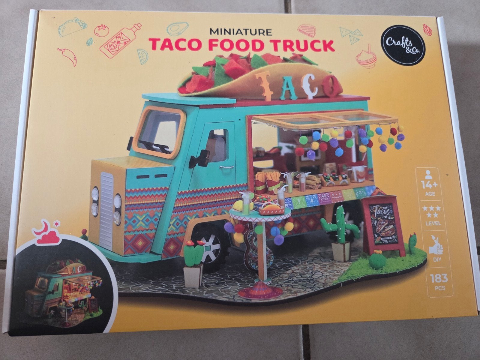 Miniatuur Taco Food Truck DIY Bouwpakket, Ophalen, Nieuw, Groter dan 1:32