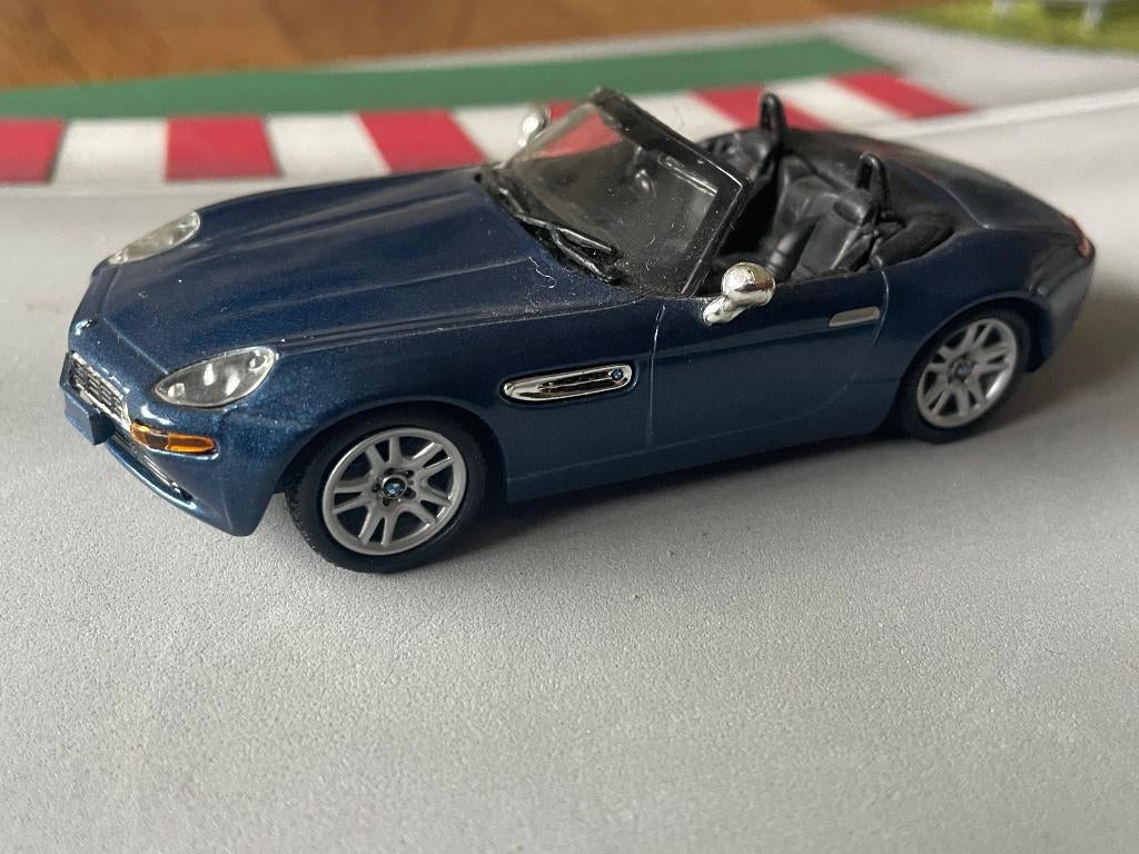 BMW Z8, Hobby en Vrije tijd, Modelauto's | 1:43, Ophalen of Verzenden, Nieuw, Auto, Overige merken