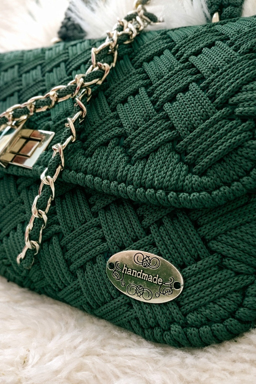 Handgemaakte Schoudertas - Donkergroen met Ketting, Sieraden, Tassen en Uiterlijk, Tassen | Schoudertassen, Ophalen of Verzenden