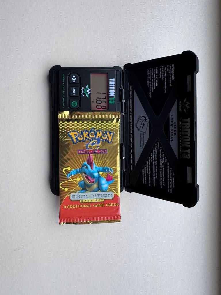 Pokémon Expedition Base Set Booster Pack 17.68 gram (Heavy), Ophalen of Verzenden, Zo goed als nieuw, Booster