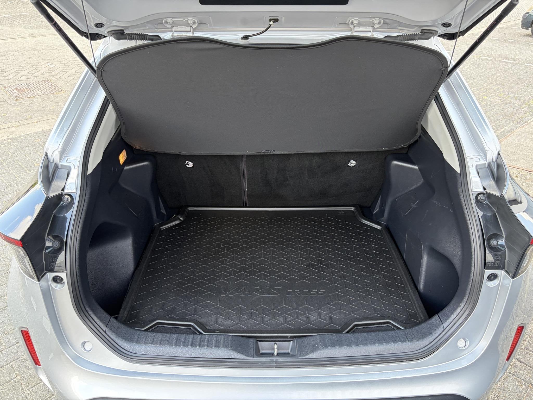 Toyota Yaris Cross 1.5 Hybrid Dynamic, Auto's, Dealer onderhouden, Stof, Gebruikt, 116 pk