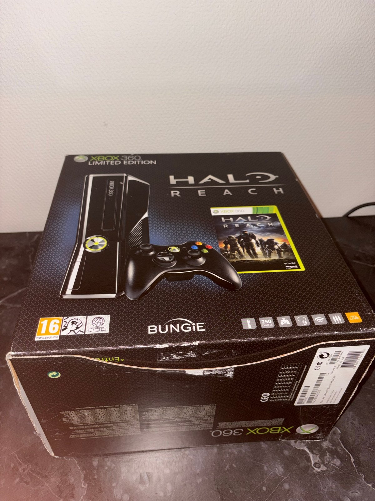 Xbox 360 Limited Edition Halo Reach Console met controller, Spelcomputers en Games, 360 Elite of Super Elite, ., Ophalen of Verzenden
