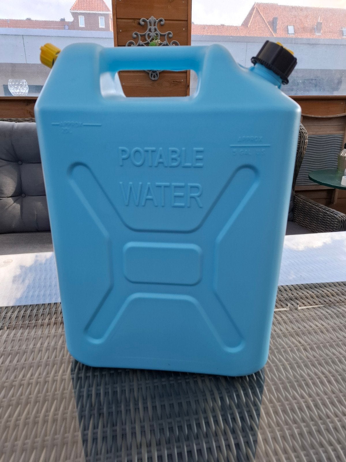 Nieuwe 20 liter watertank met schenktuit, Caravans en Kamperen, Ophalen of Verzenden