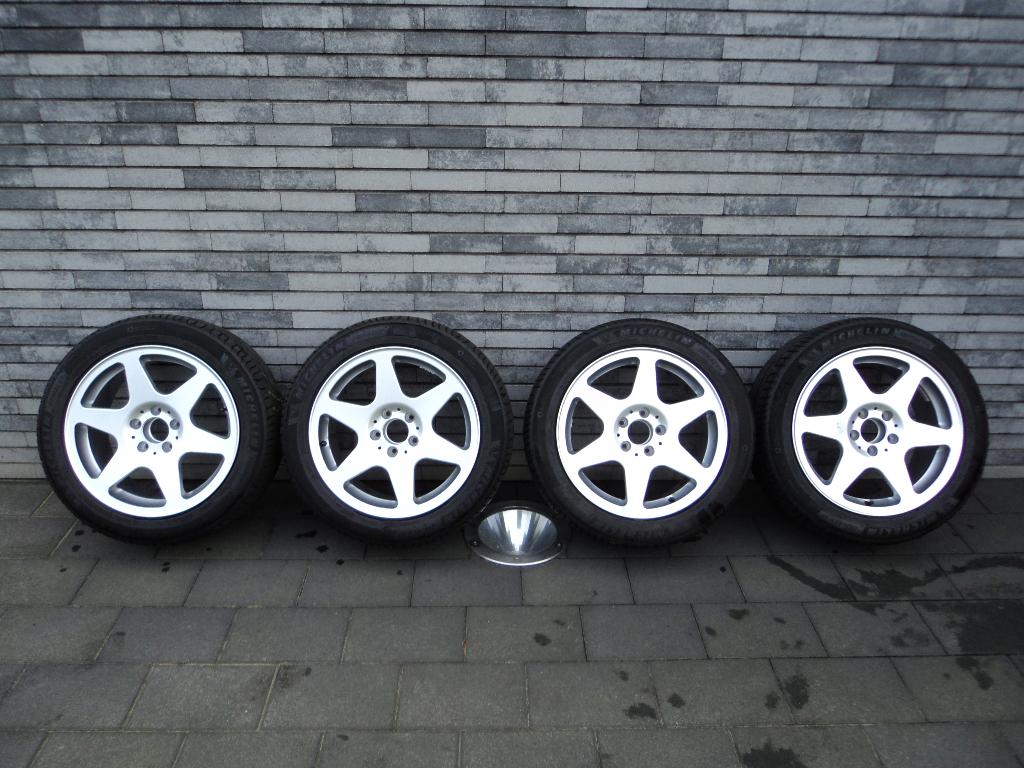 Mercedes Ceginus W124 (E500) R129 (SL)  8.25 x 17 x ET34, Ophalen, Velg(en), 17 inch, Zomerbanden