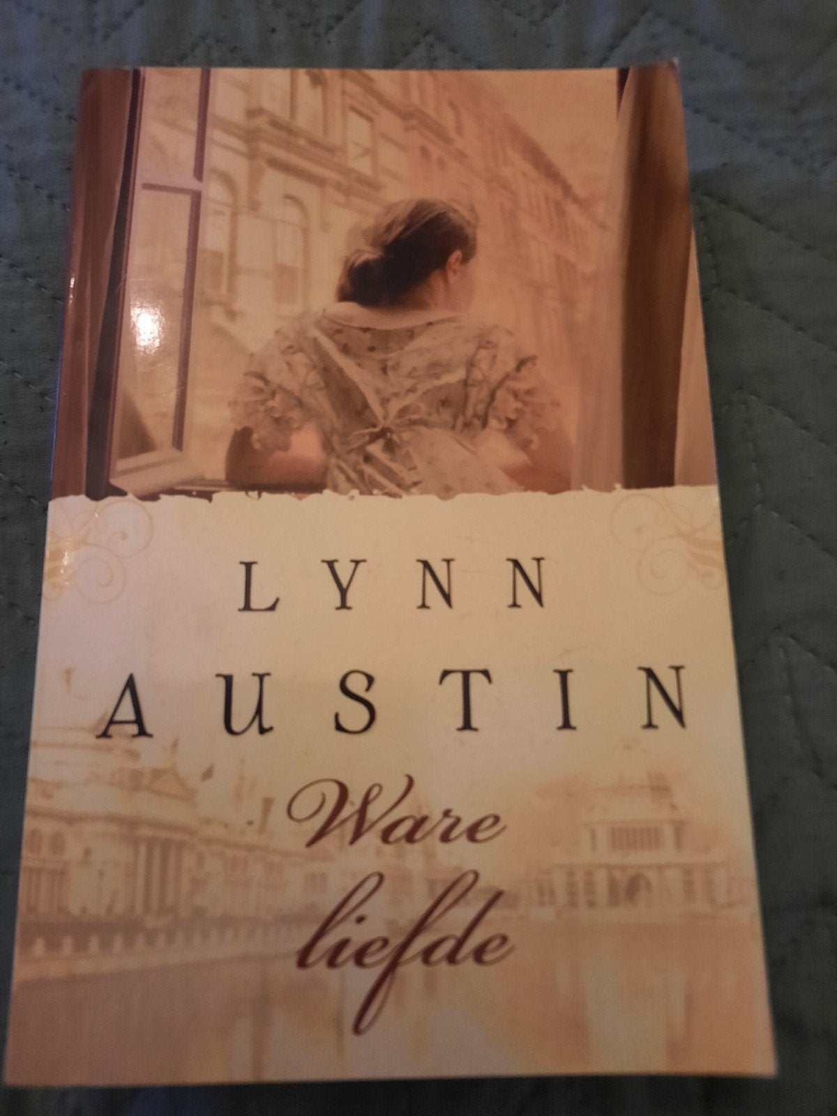 Ware Liefde - Lynn Austin, Ophalen of Verzenden, Gelezen, Lynn Austin