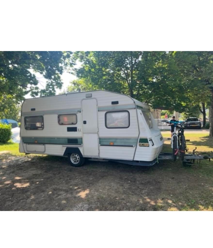 Chateau 938 caravan met airco en veel extra's, Chateau, Omvormbare zithoek, Airco, Particulier