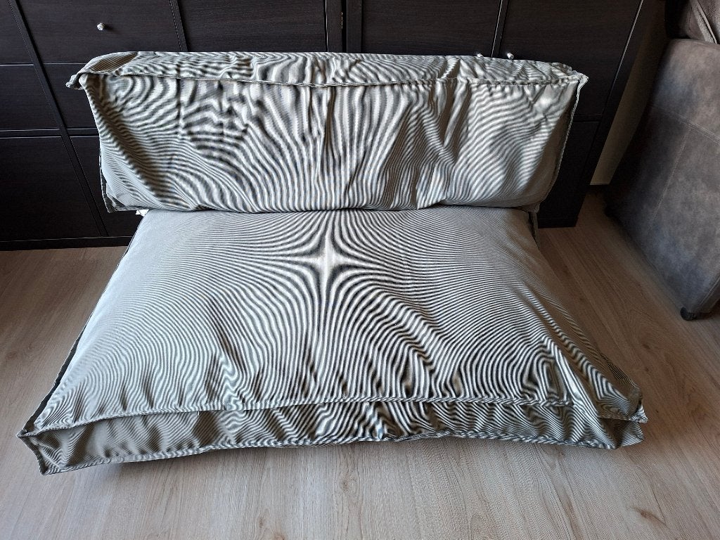 Pallet kussens, Ophalen, Zo goed als nieuw