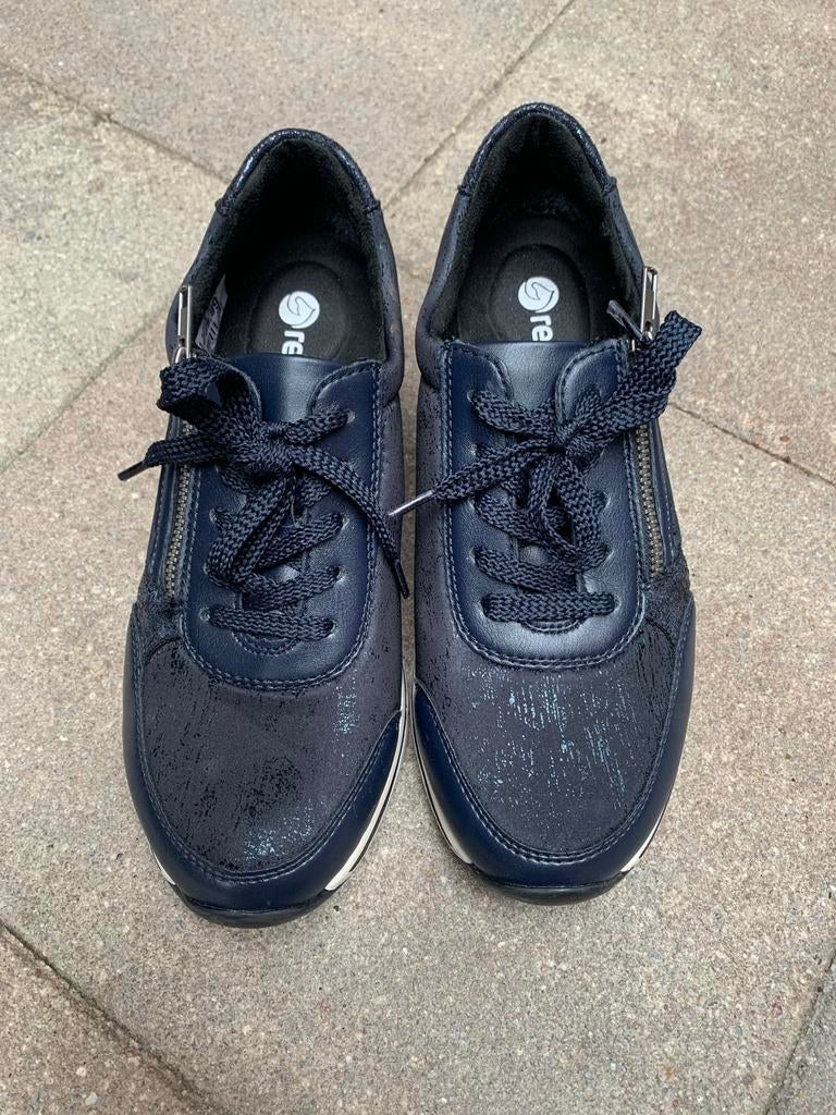 Remonte sneakers maat 38, donkerblauw, Dieren en Toebehoren, Paarden en Pony's | Beschermers, Zo goed als nieuw, Ophalen of Verzenden
