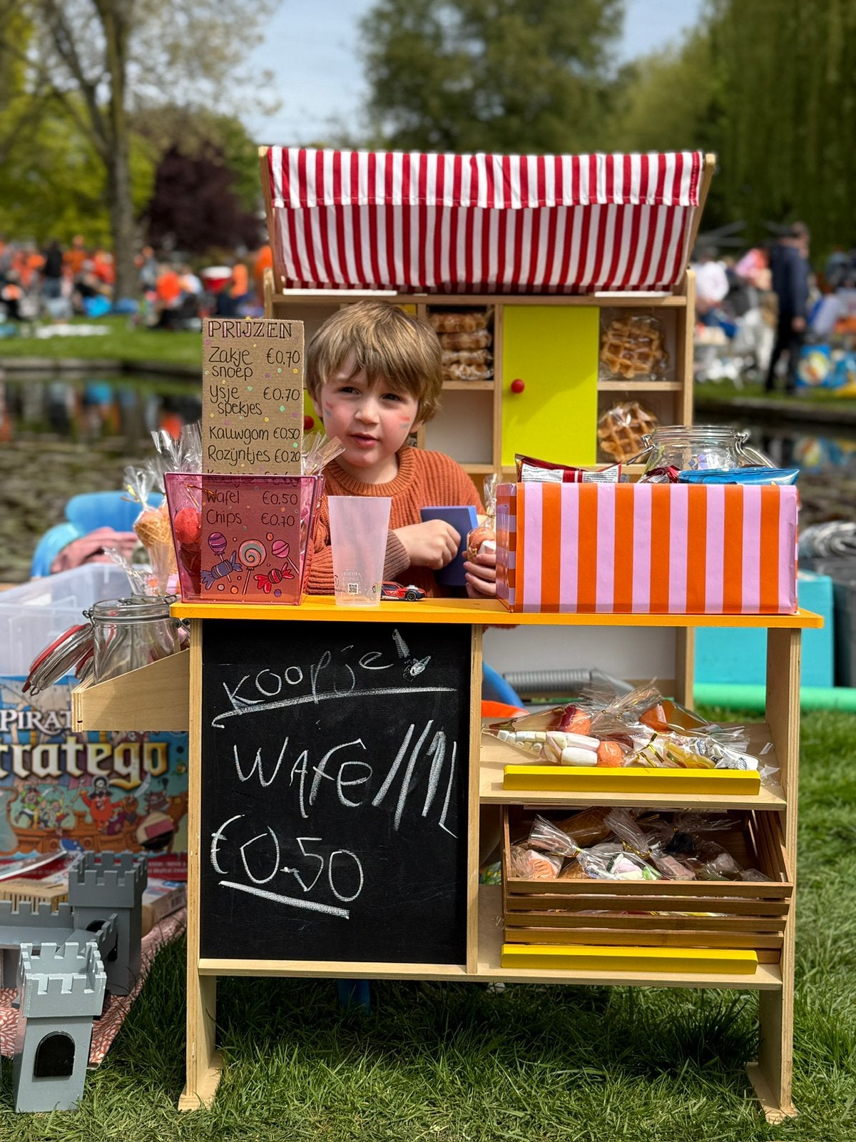 Houten winkeltje, Ophalen, Gebruikt, Meubelstuk of Keukentje