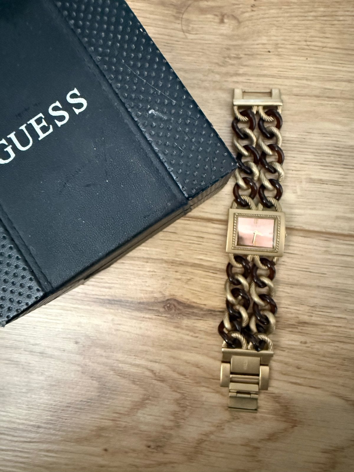 Guess dameshorloge met schakelband, Overige materialen, Gebruikt, Guess, Polshorloge