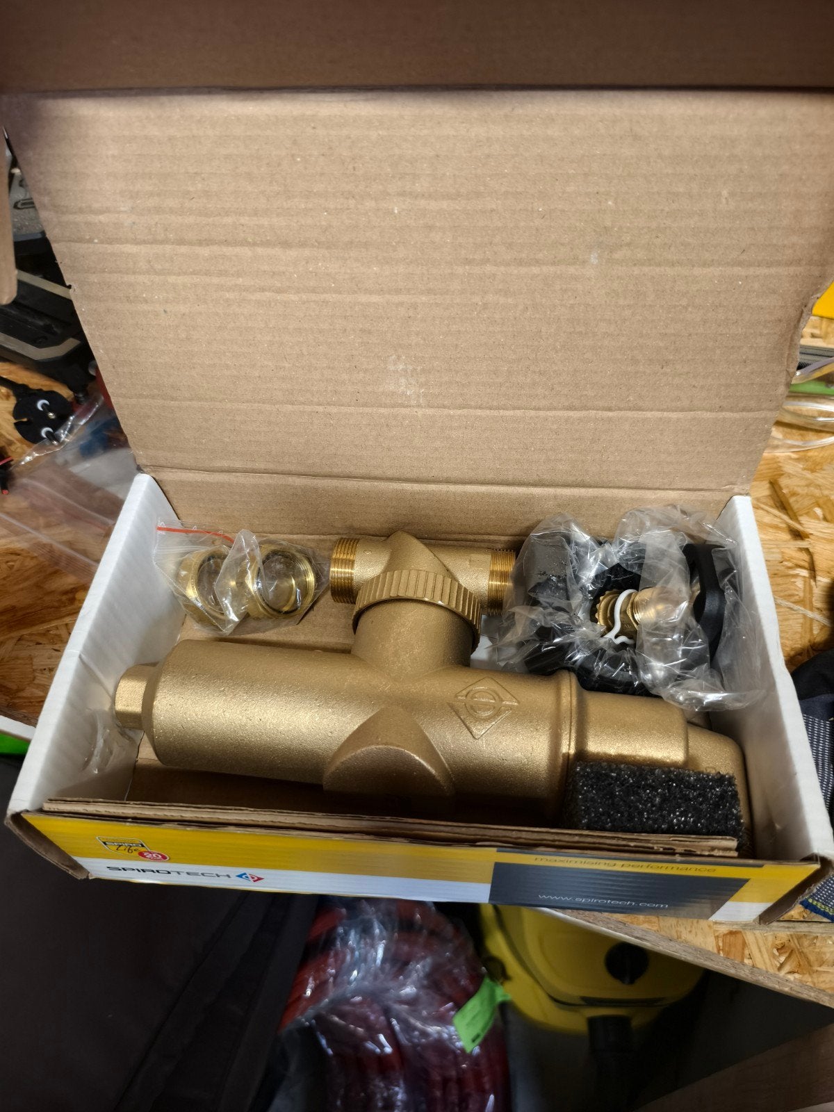 Spirotech vuilafscheider 22 . Nieuw in doos, Ophalen of Verzenden, Nieuw
