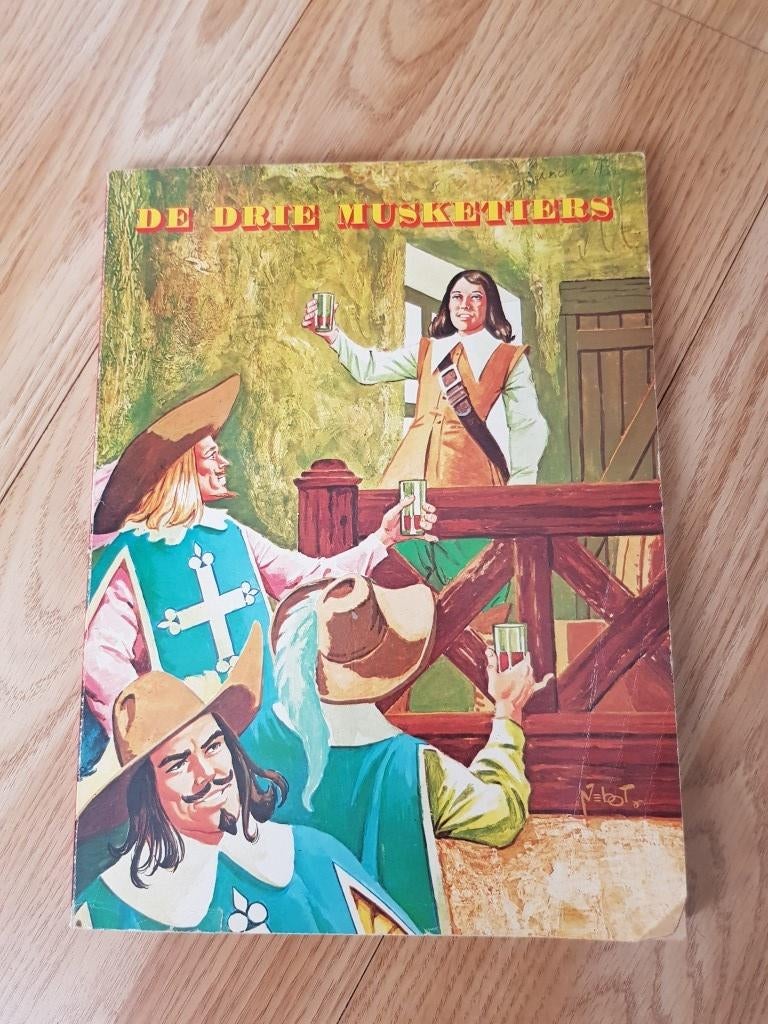 De drie musketiers, Boeken, Verzenden, Gelezen