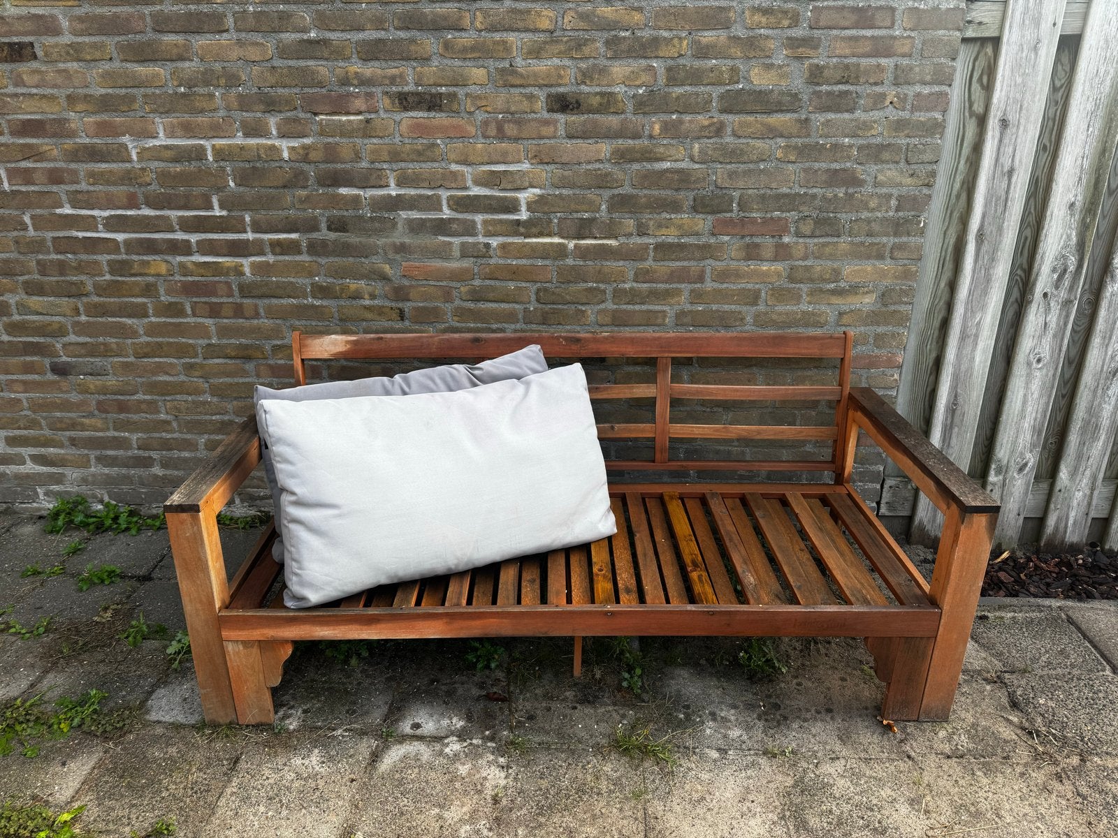 Lanterfant Bente uitschuifbare loungebank + extra kussens, Tuin en Terras, Ophalen, Gebruikt, Hout
