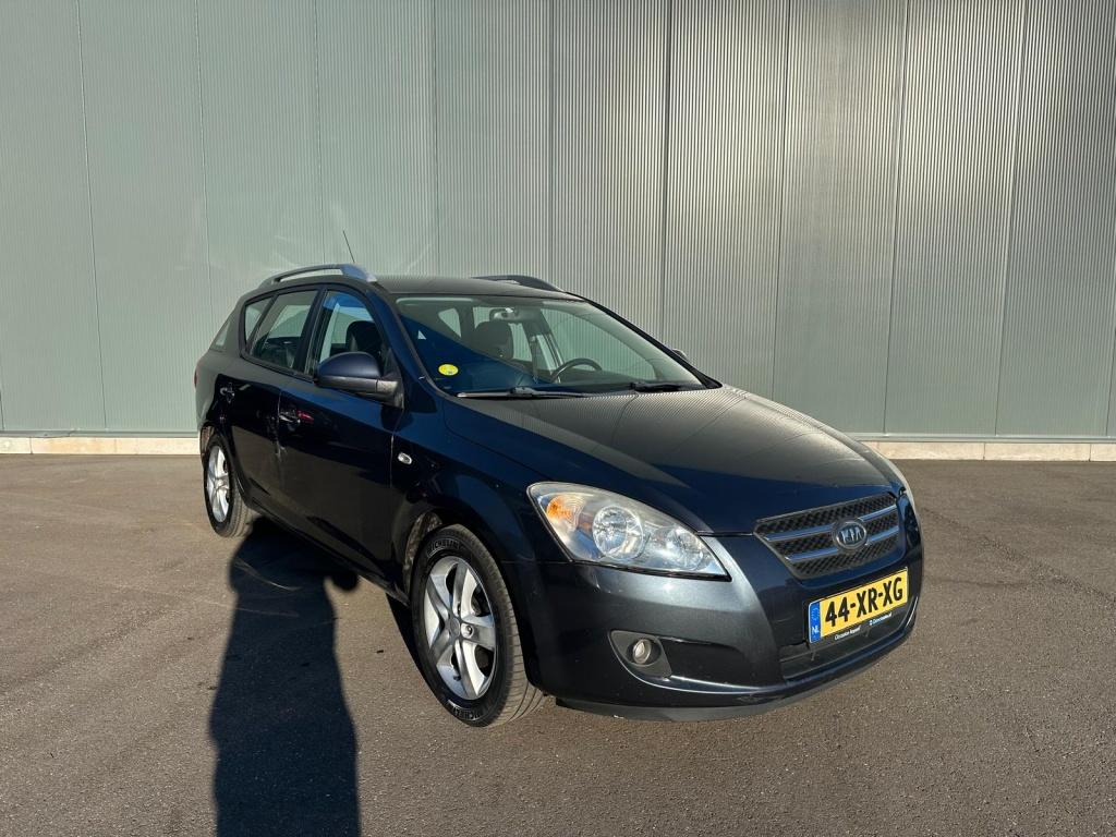 Kia cee'd Sporty Wagon 1.6 Business Ed. CLIMA | NAP !, Auto's, Kia, Voorwielaandrijving, 15 km/l, 1591 cc, 4 cilinders