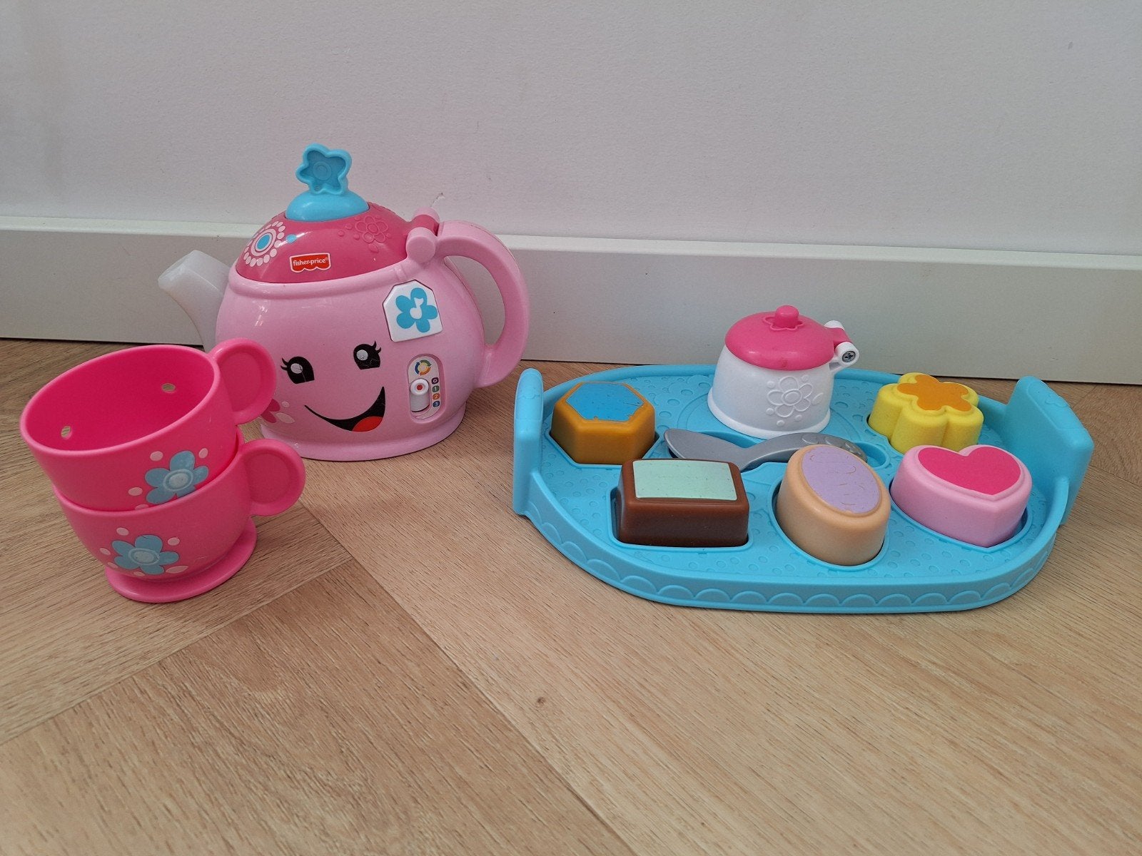 Fisher-Price Theepotje met geluid en theeservies, Ophalen, Gebruikt, Overige typen, Met licht