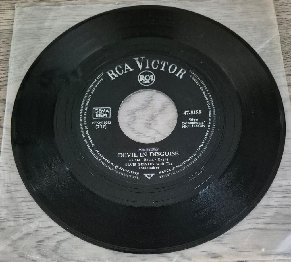 Elvis Presley – (You're The) Devil In Disguise, Gebruikt, 7 inch, Single, Ophalen of Verzenden