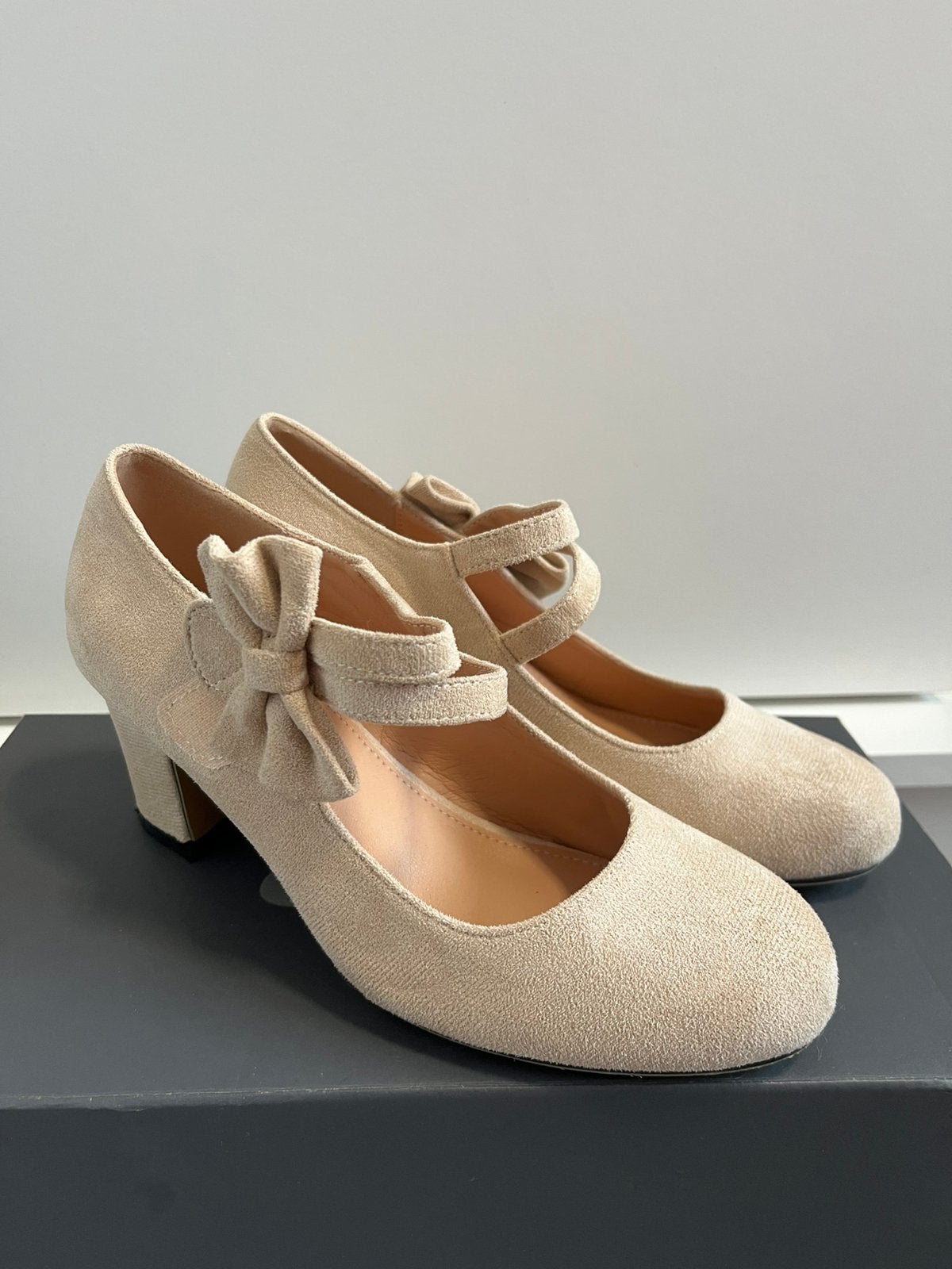 Hakken, Kleding | Dames, Schoenen, Ophalen of Verzenden, Zo goed als nieuw, Zwart