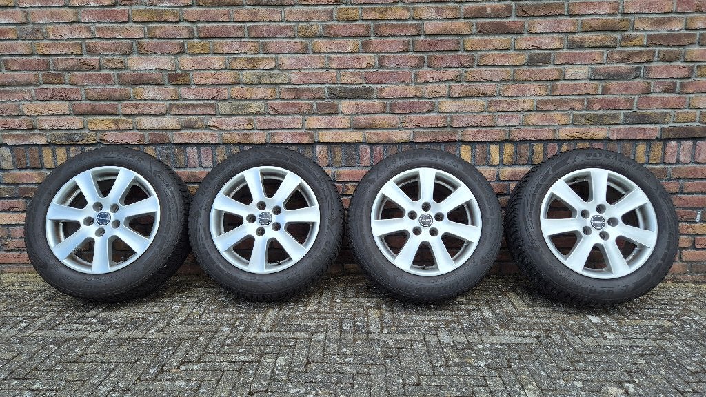 Winterbanden + Borbet velgen 205/60R16 Audi, Skoda, VW, Seat, Ophalen, Gebruikt, 16 inch, Banden en Velgen