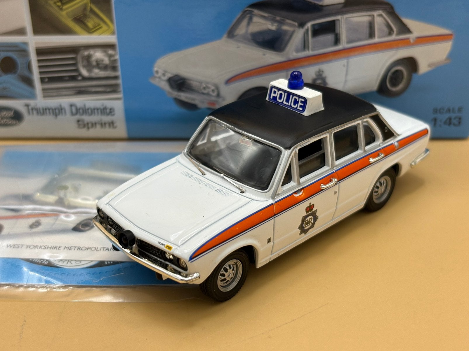 Triumph Dolomite Sprint Police 1/43 Vanguards, Verzenden, Nieuw, Auto, Overige merken