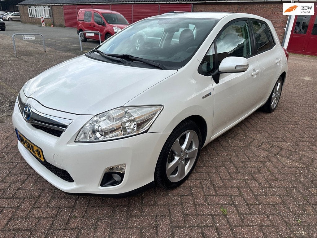 Toyota Auris 1.8 Full Hybrid Dynamic NAVI CAMERA NAP APK, Euro 5, Gebruikt, 4 cilinders, Wit