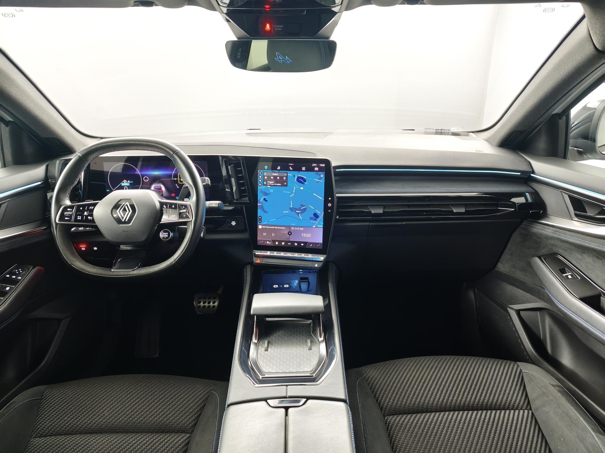 Renault Austral 1.2 E-Tech full hybrid 200 iconic esprit Alp, Auto's, Renault, Gebruikt, 1199 cc, Wit, 1492 kg