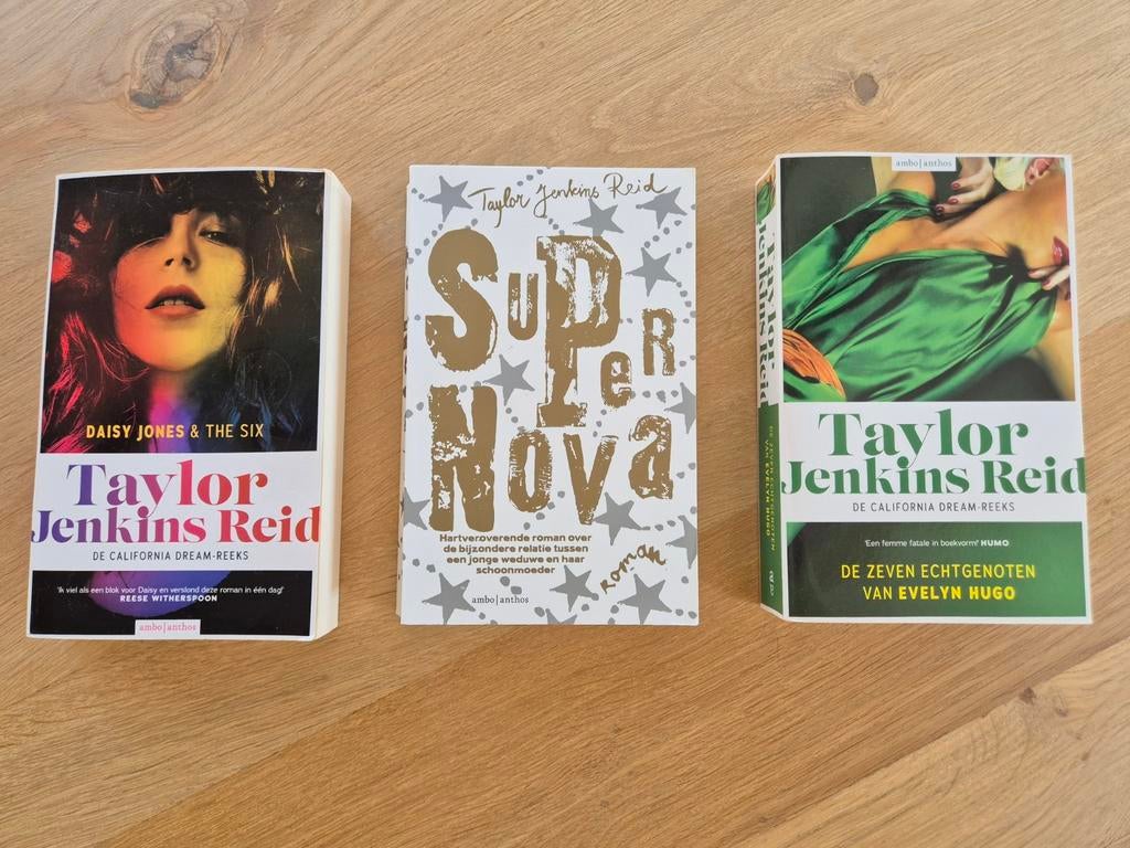 Boeken van Taylor Jenkins Reid: Daisy Jones, Supernova, Ophalen of Verzenden, Gelezen, Taylor Jenkins Reid, Nederland