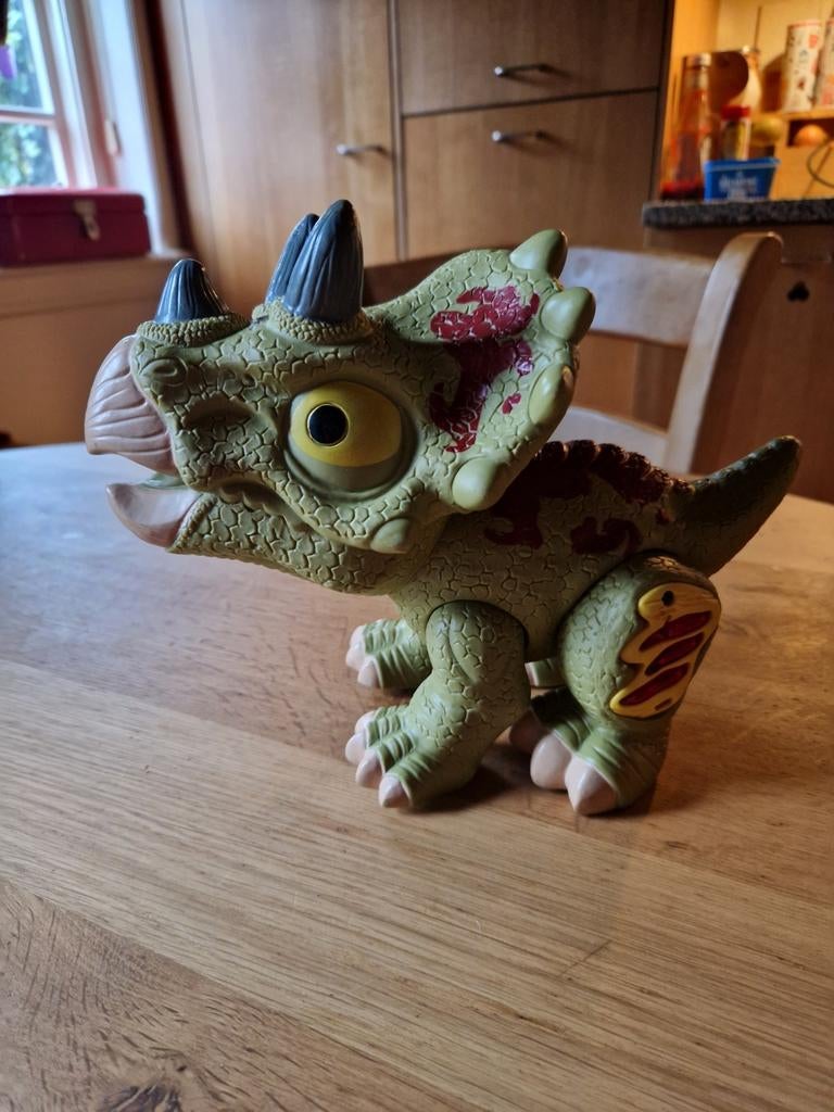 DINOSAURUS MET LICHT & GELUID, Ophalen of Verzenden, Zo goed als nieuw