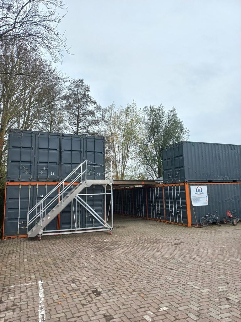 Opslagcontainer te huur, Opslag