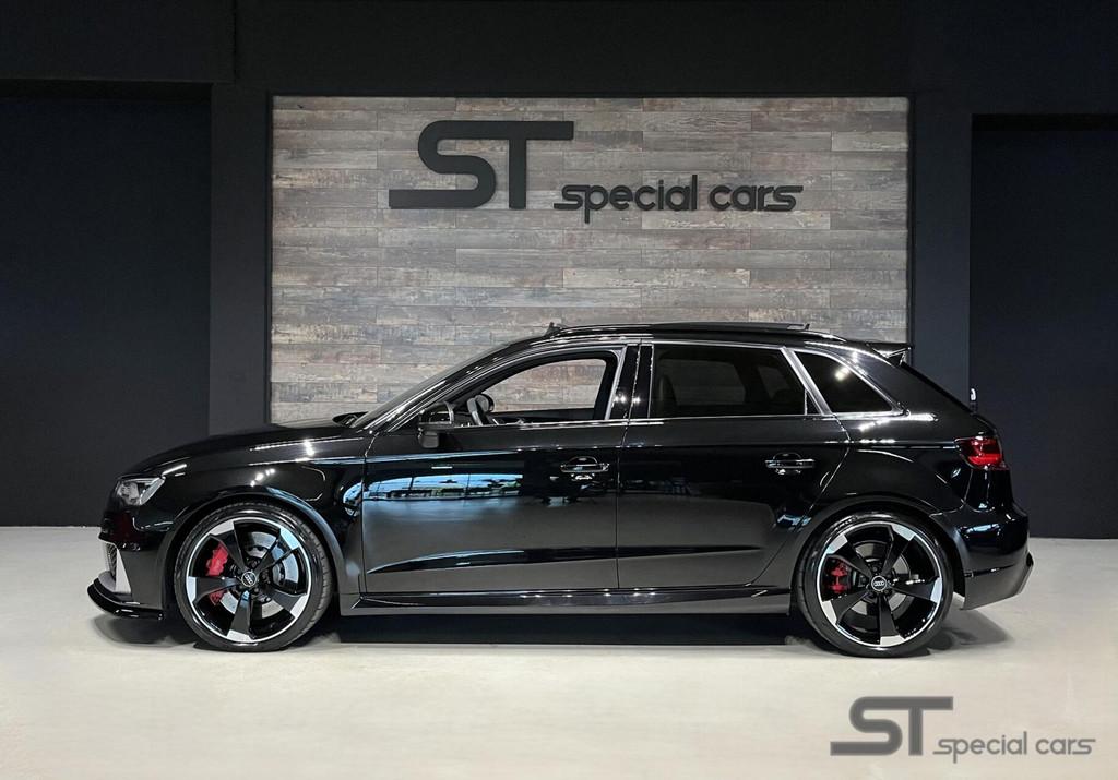 Audi RS3 2.5 TFSI RS3 quattro|Pano|full, Automaat, Gebruikt, RS3, Zwart