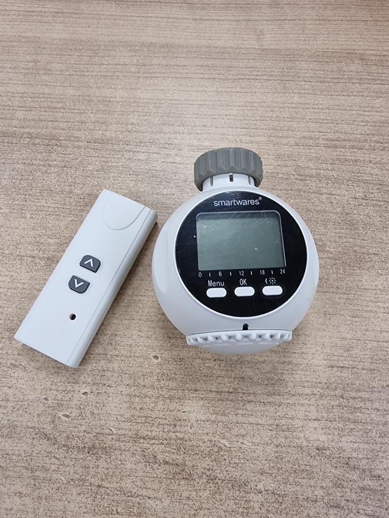 Smartwares Thermostaatknop - Bestuurbaar via App, Ophalen of Verzenden, Zo goed als nieuw