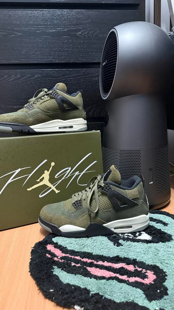 Air Jordan 4 Craft Medium Olive - 44.5 4x gedragen *ZSM WEG*, Kleding | Heren, Schoenen, Overige kleuren, Ophalen of Verzenden