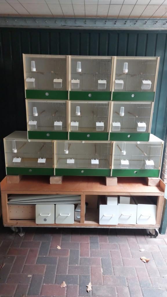 1 heesakker kunstof broedkooi124, Dieren en Toebehoren, Vogels | Hokken en Kooien, Ophalen, Gebruikt, Kunststof, Broedkooi of Kweekkooi