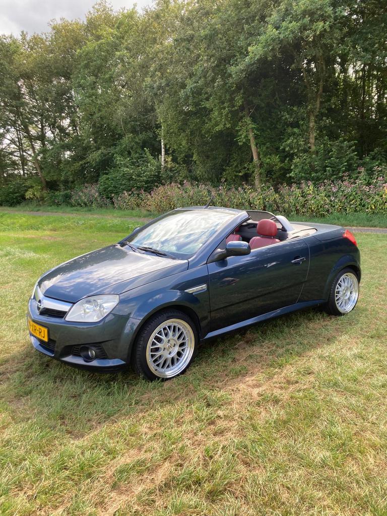 Opel Tigra 1.8 16V Twintop 2007, Auto's, 125 pk, 4 cilinders, Blauw, 1796 cc