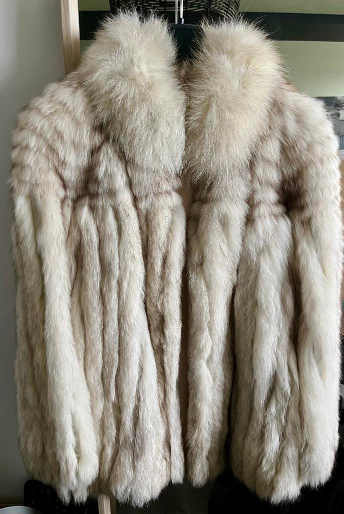 Prachtige Vintage  zilvervos bontjas, Kleding | Dames, Jassen | Winter, Ophalen, Zo goed als nieuw, Maat 42/44 (L), Bruin