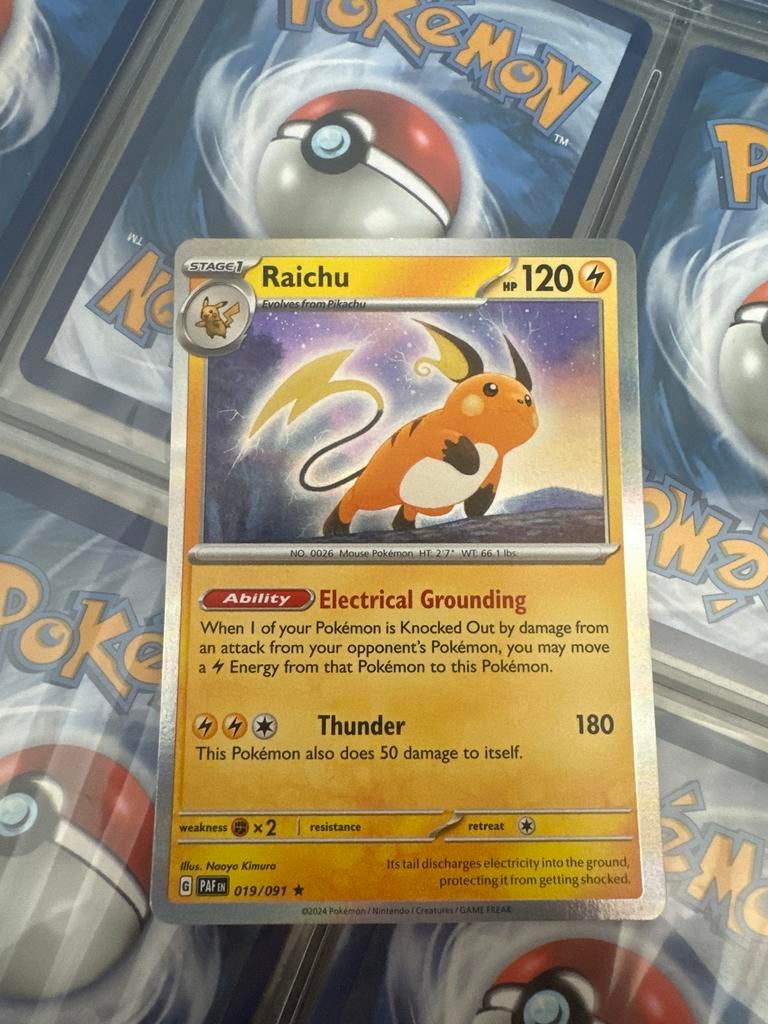Raichu Pokémonkaart - PAF EN 019/091, Ophalen of Verzenden, Zo goed als nieuw, Losse kaart