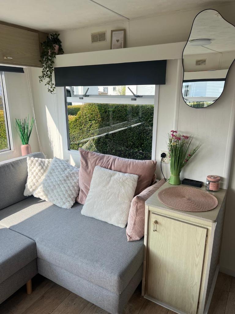 Ameland, Hollum stacaravan 6- pers. Nog 3 plekken deze zomer, Vakantie, 2 slaapkamers, Waddeneilanden, Recreatiepark, Internet