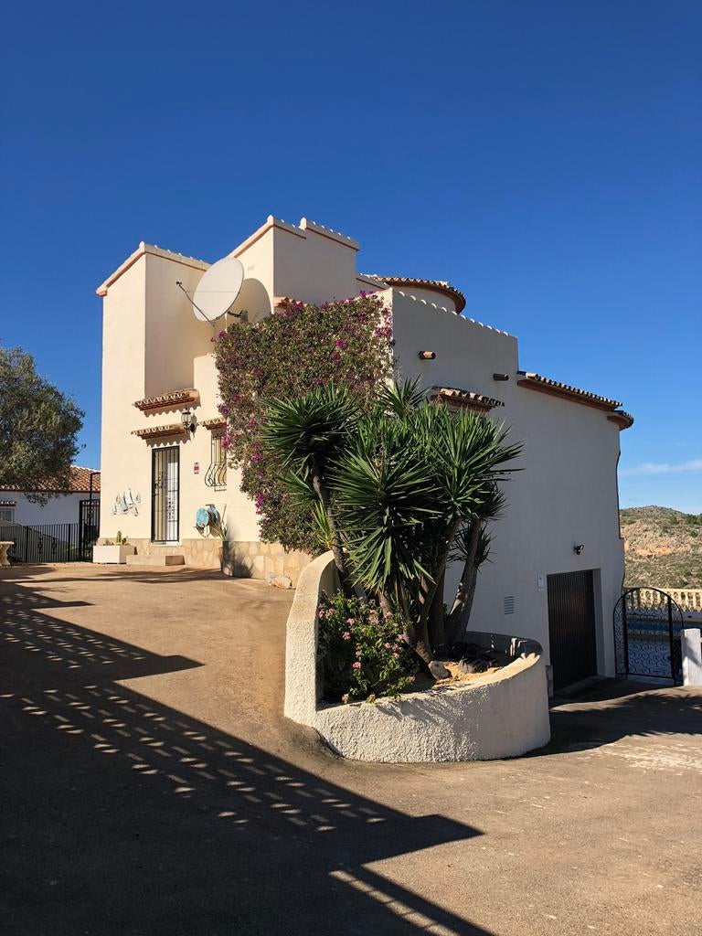 Huur Villa met privé zwembad vlakbij Dénia, Moraira en Javéa, Vakantie, Vakantiehuizen | Spanje, Costa Blanca, Landhuis of Villa