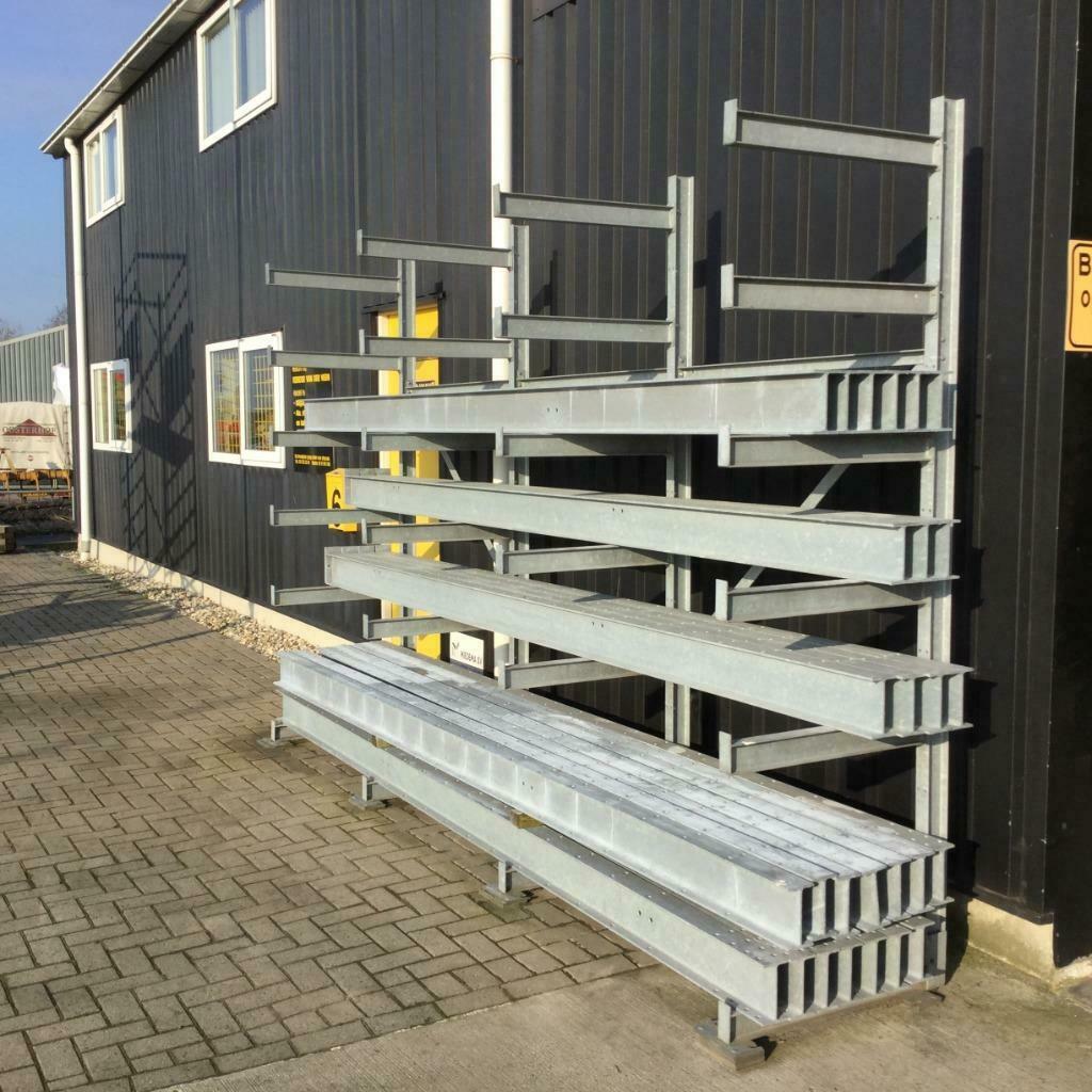 Draagarmstelling enkelzijdig 250 hoog / 375 cm lengte, Ophalen of Verzenden