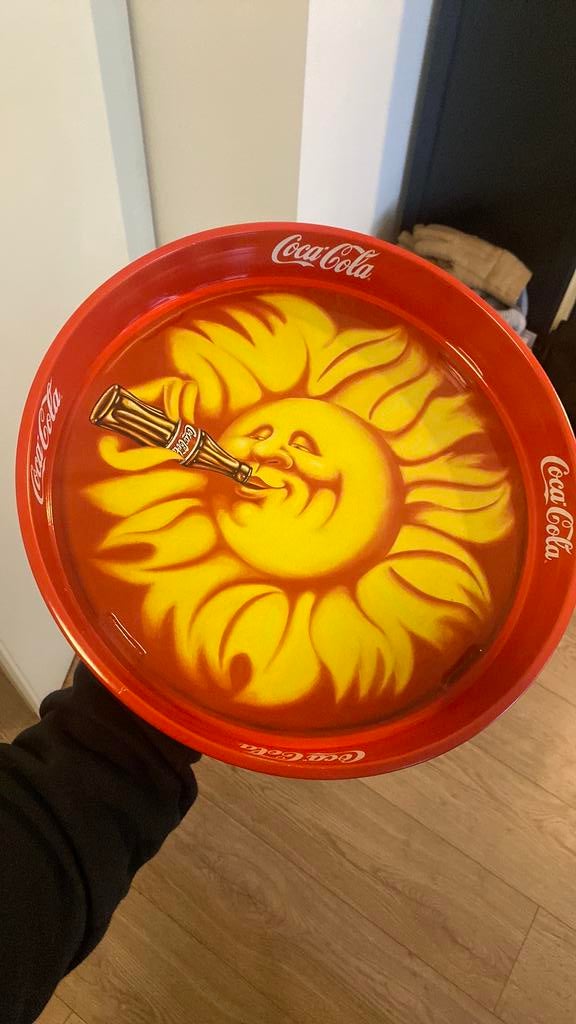 Coca Cola dienblad lachende zon / zonnebloem, Huis en Inrichting, Woonaccessoires | Dienbladen, Ophalen of Verzenden, Zo goed als nieuw