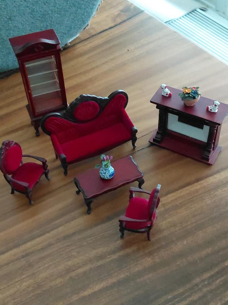 Leuk set voor poppenhuis 1.12 gaat alleen om de meubeltjes !, Verzamelen, Poppenhuizen en Toebehoren, Ophalen of Verzenden, Zo goed als nieuw