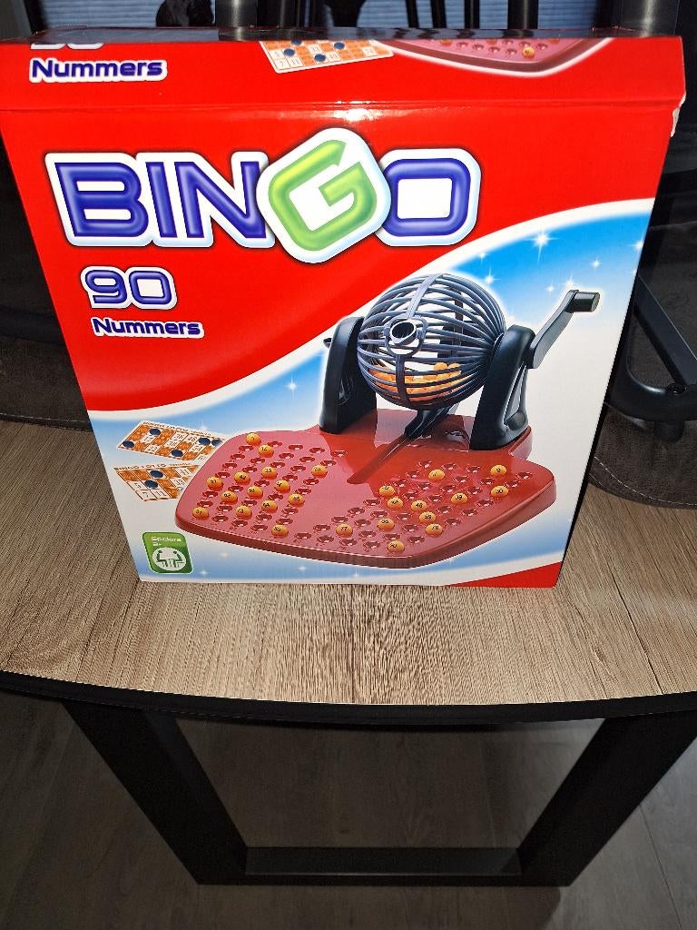 Complete bingomolen set, Hobby en Vrije tijd, Gezelschapsspellen | Bordspellen, Vijf spelers of meer, Ophalen of Verzenden, Zo goed als nieuw