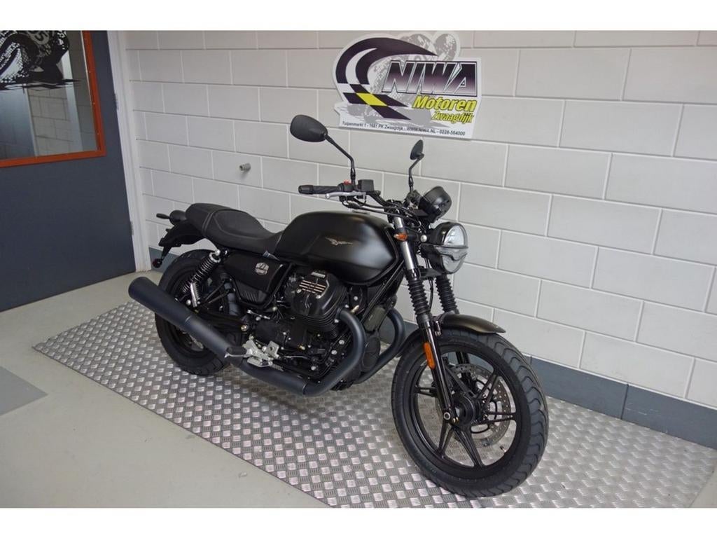 MOTO GUZZI V 7, 2 cilinders, 744 cc, Bedrijf, Onbekend
