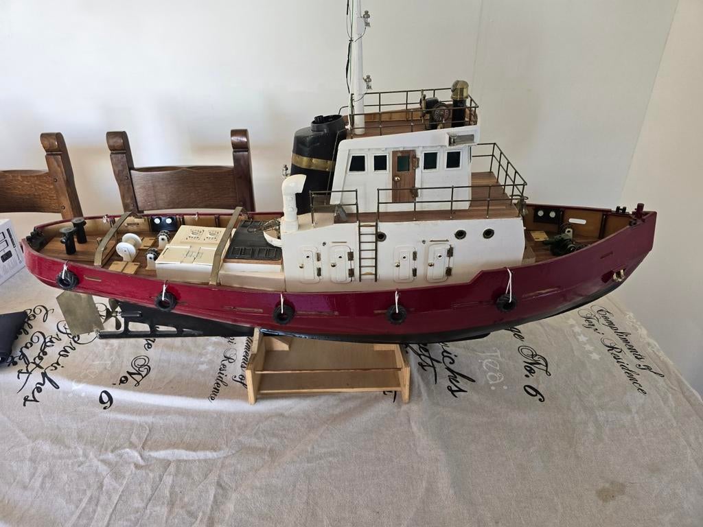 Te koop Stoomsleper BOGDAN, Hobby en Vrije tijd, Modelbouw | Boten en Schepen, Ophalen