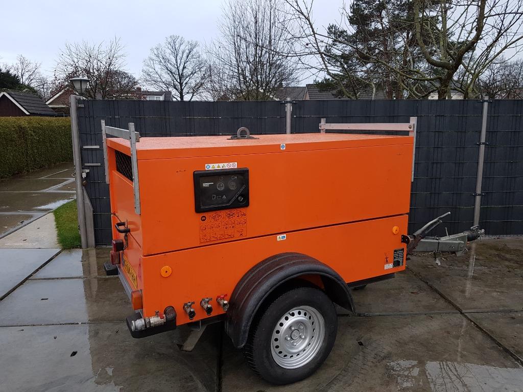INKOOP DIESEL compressor goed/defect BEL 0612022108, Ophalen